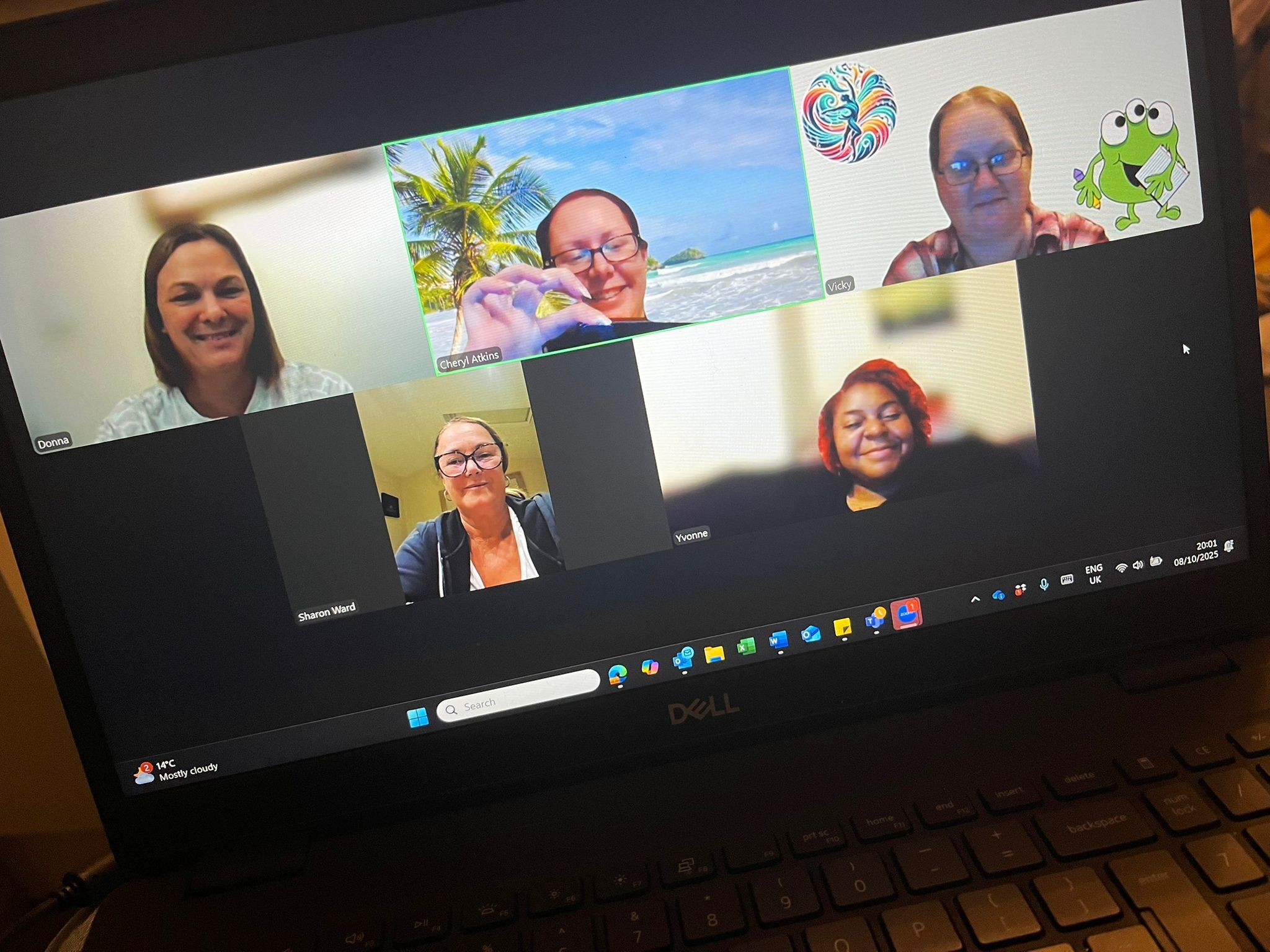 She Connects You Thrive (2)